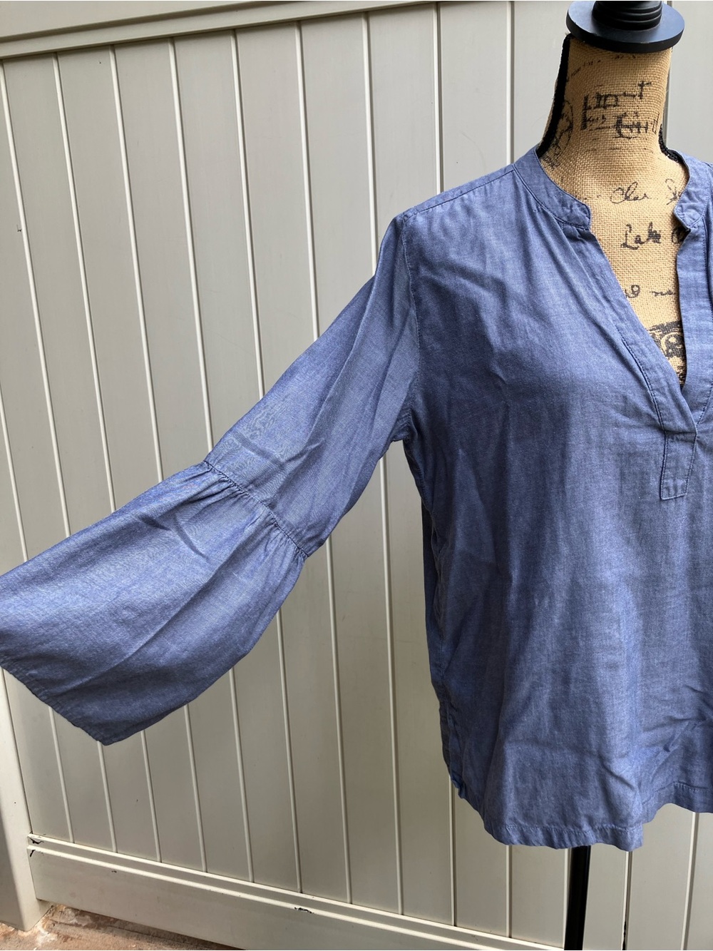 Loft Bell Sleeve The Softened blue chambray boho popover top medium Eurosummer